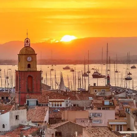 Les Restanques Du Golfe De Saint Tropez Aussergewoehnlicher Meerblick Wlan 아파트 그리모